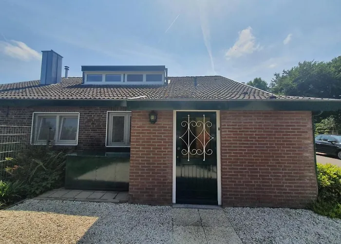 't Schoenmakershuisje Holiday home *